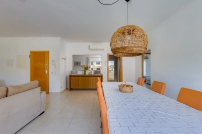 Apartamento T2 para Venda em Lagos (São Sebastião e Santa Maria)