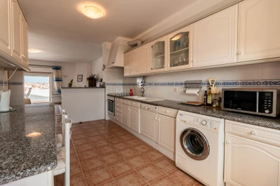 Apartamento T2 para Venda em Lagos (São Sebastião e Santa Maria)
