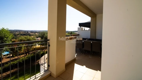 Moradia T3 para Arrendamento em Mexilhoeira Grande