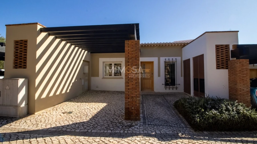 Moradia T3 para Arrendamento em Mexilhoeira Grande Foto 19