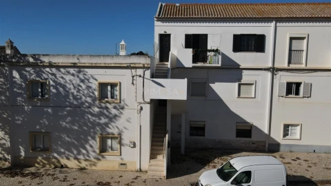 Apartamento T2 para Venda em Lagos (São Sebastião e Santa Maria)