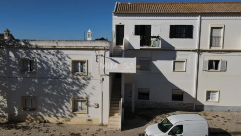 Apartamento T2 para Venda em Lagos (São Sebastião e Santa Maria)