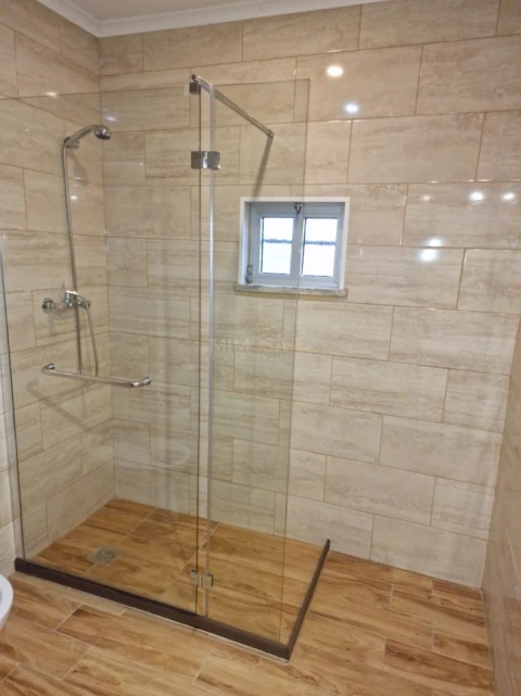Moradia T1 para Venda em Odiaxere