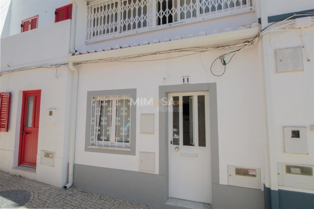 Moradia T2 para Venda em Lagos (São Sebastião e Santa Maria) Foto 12