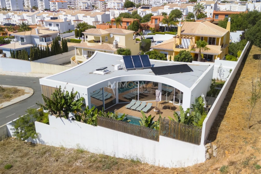 Moradia T4 para Venda em Lagos (São Sebastião e Santa Maria) Foto 37