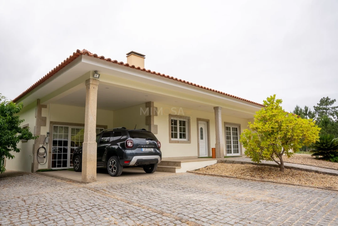 Moradia T3 para Venda em Fontoura Foto 17