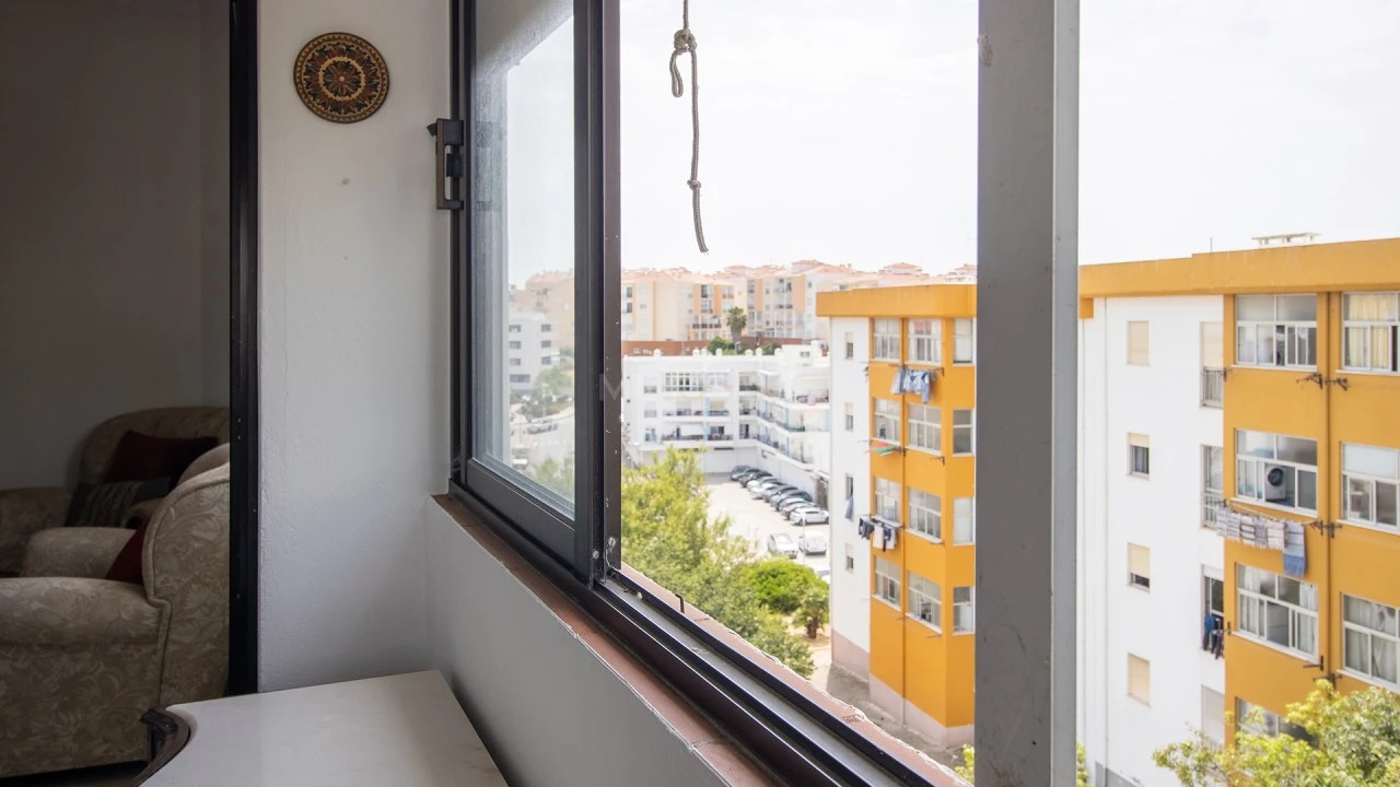 Apartamento T2 para Arrendamento em Lagos (São Sebastião e Santa Maria) Foto 11