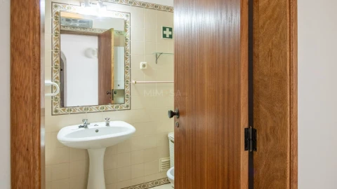Apartamento T2 para Arrendamento em Lagos (São Sebastião e Santa Maria)