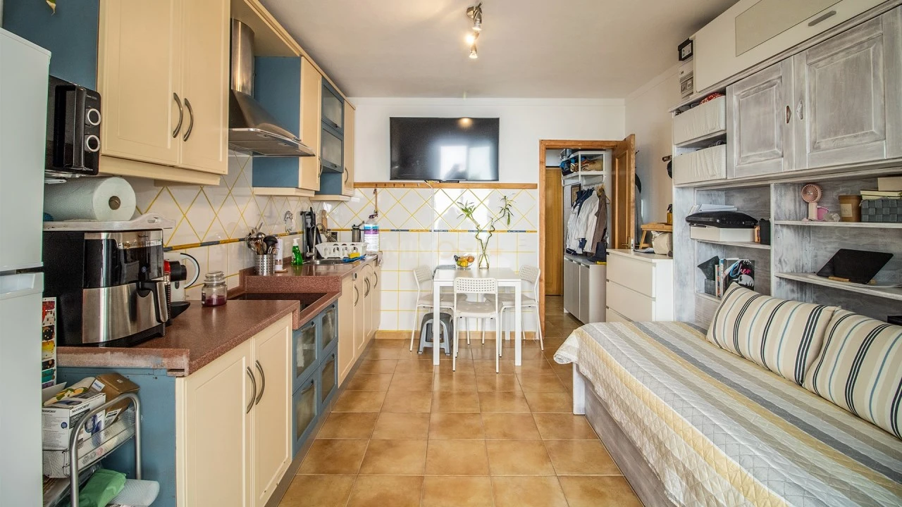 Apartamento T1 para Venda em Luz Foto 4