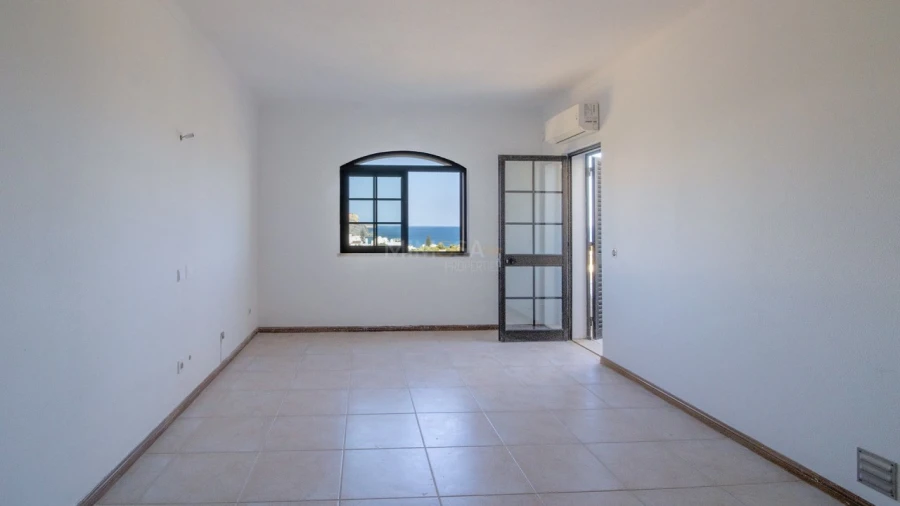 Moradia T2 para Arrendamento em Luz Foto 11