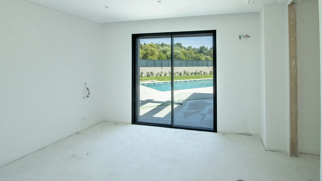 Moradia T4 para Venda em Alvor Foto 10