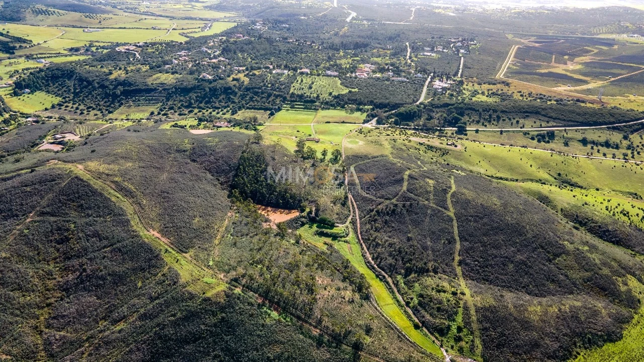 Terreno para Venda em Bensafrim e Barão de São João Foto 3