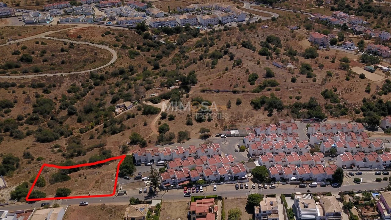 Terreno para Venda em Ferragudo Foto 3
