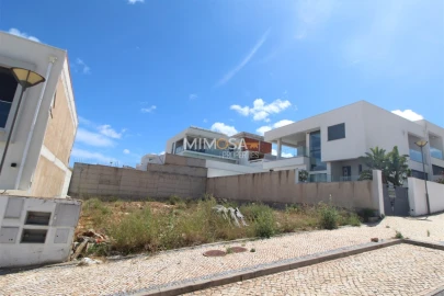 Terreno para Venda em Lagos (São Sebastião e Santa Maria)
