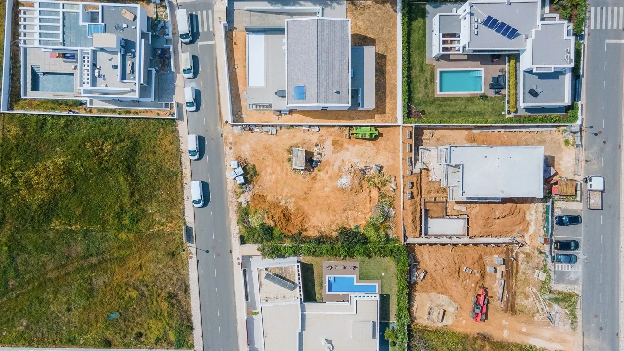 Terreno para Venda em Lagos (São Sebastião e Santa Maria) Foto 2