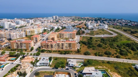 Terreno para Venda em Lagos (São Sebastião e Santa Maria)