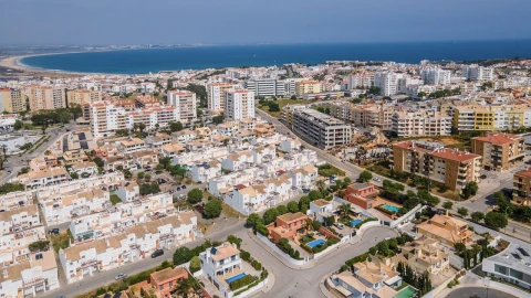Terreno para Venda em Lagos (São Sebastião e Santa Maria)