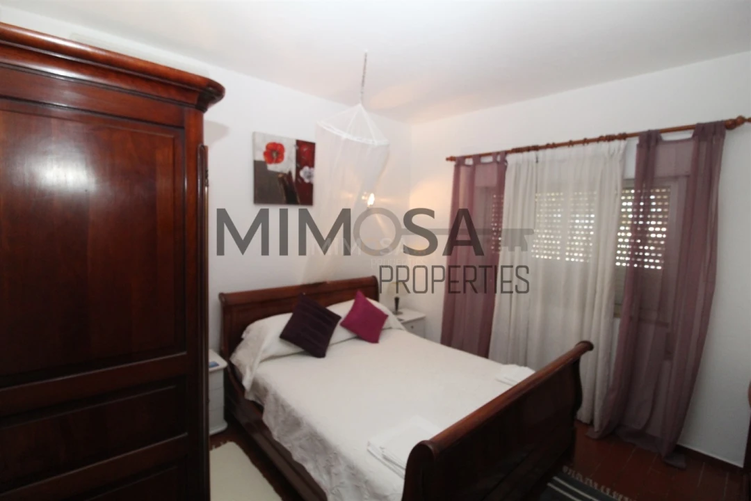 Moradia T4 para Venda em Lagos (São Sebastião e Santa Maria) Foto 16