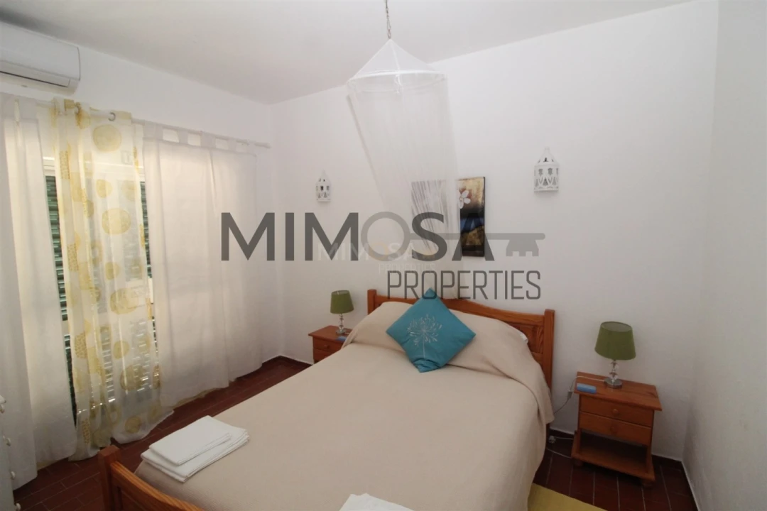 Moradia T4 para Venda em Lagos (São Sebastião e Santa Maria) Foto 21