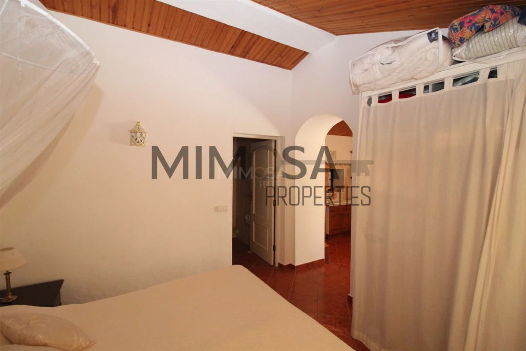 Moradia T4 para Venda em Lagos (São Sebastião e Santa Maria) Foto 37