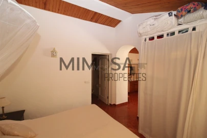 Moradia T4 para Venda em Lagos (São Sebastião e Santa Maria)