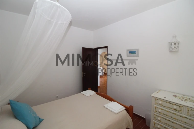 Moradia T4 para Venda em Lagos (São Sebastião e Santa Maria) Foto 22