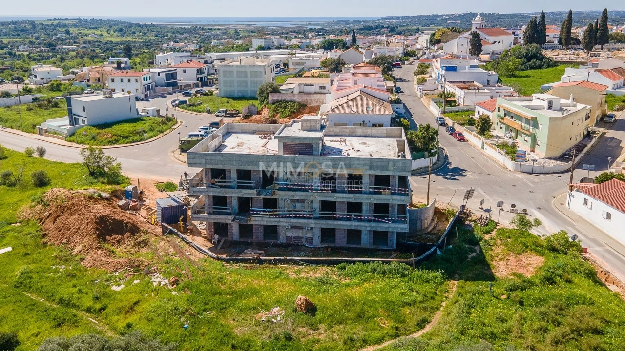 Apartamento T3 para Venda em Mexilhoeira Grande Foto 13