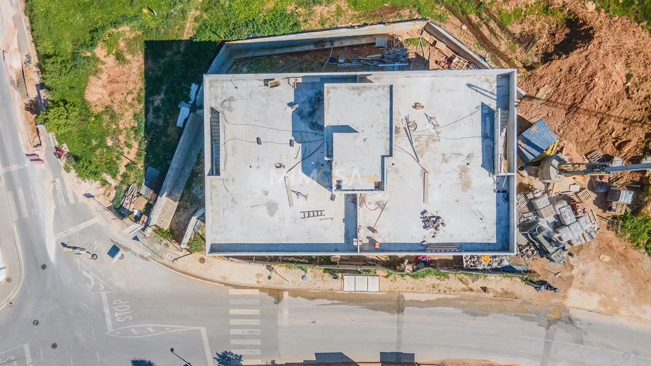 Apartamento T3 para Venda em Mexilhoeira Grande Foto 3