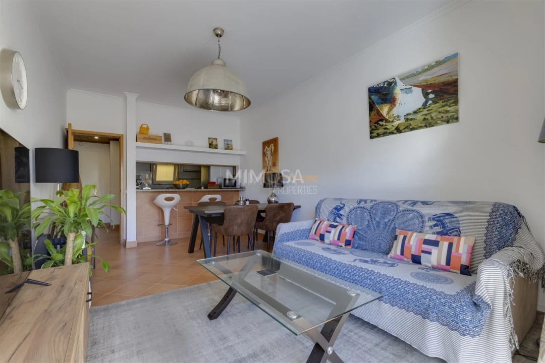 Apartamento T1 para Venda em Lagos (São Sebastião e Santa Maria) Foto 2