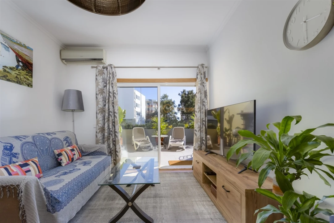 Apartamento T1 para Venda em Lagos (São Sebastião e Santa Maria) Foto 8