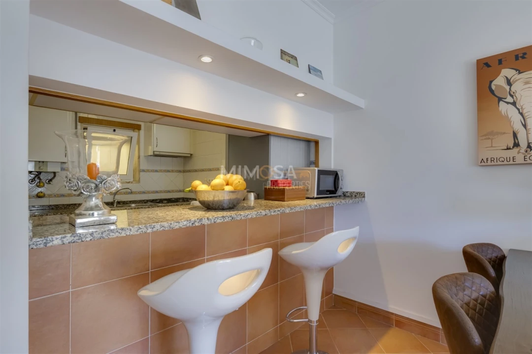 Apartamento T1 para Venda em Lagos (São Sebastião e Santa Maria) Foto 11