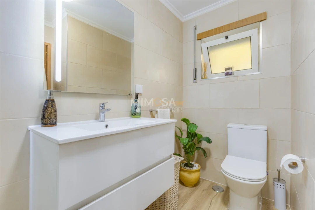 Apartamento T1 para Venda em Lagos (São Sebastião e Santa Maria) Foto 17