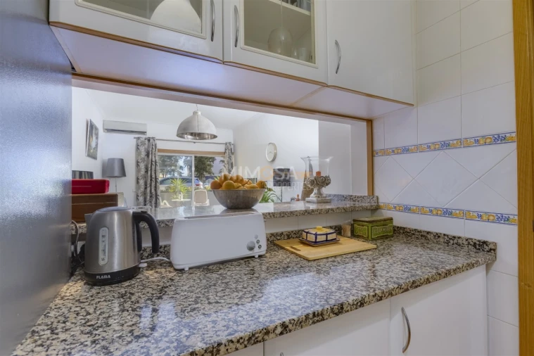 Apartamento T1 para Venda em Lagos (São Sebastião e Santa Maria) Foto 3