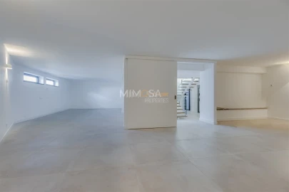 Moradia T5 para Venda em Lagos (São Sebastião e Santa Maria)