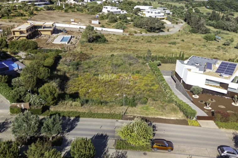 Terreno para Venda em Odiaxere Foto 4