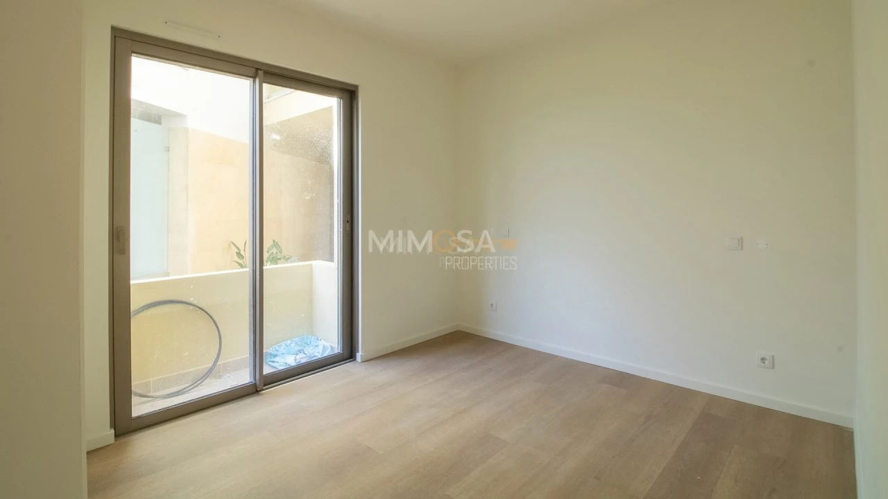 Apartamento T2 para Venda em Alvor Foto 10