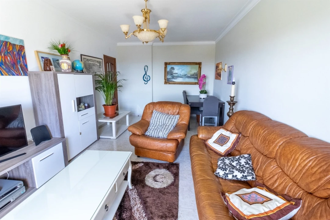 Apartamento T2 para Venda em Alvor Foto 2