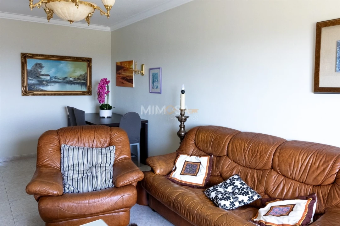 Apartamento T2 para Venda em Alvor Foto 4