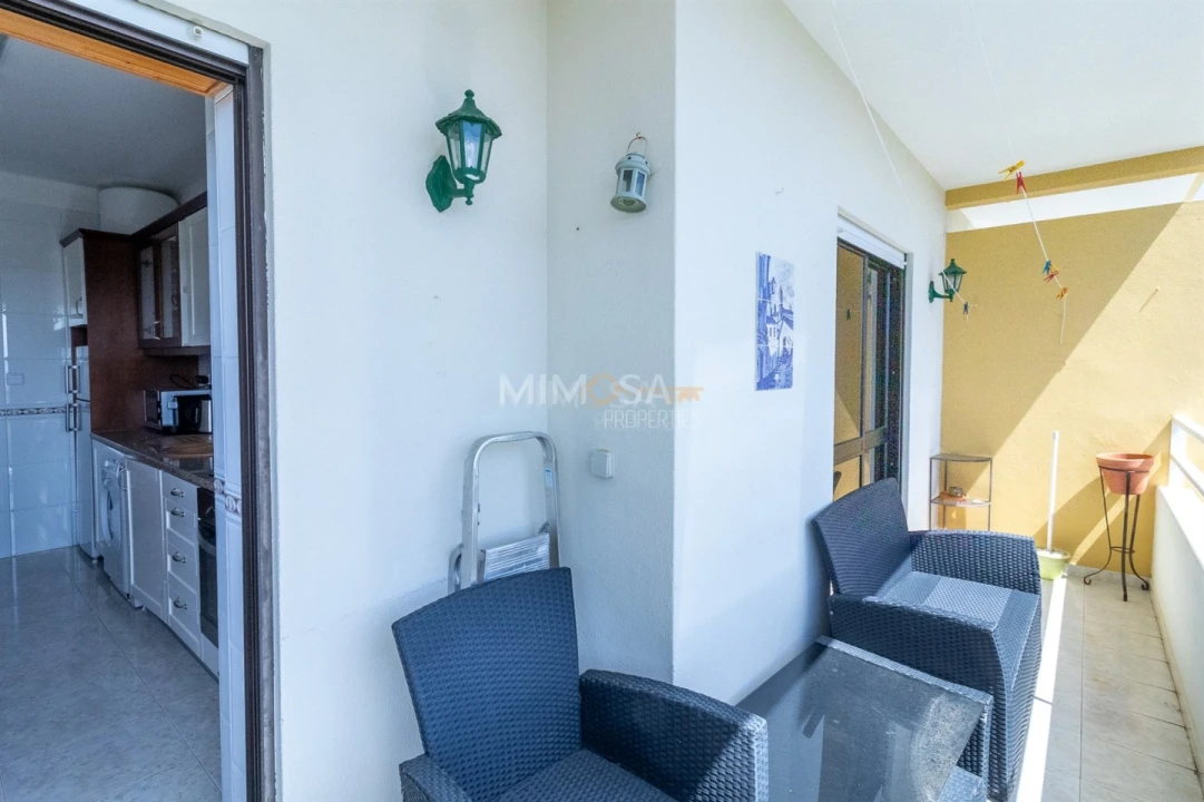 Apartamento T2 para Venda em Alvor Foto 11