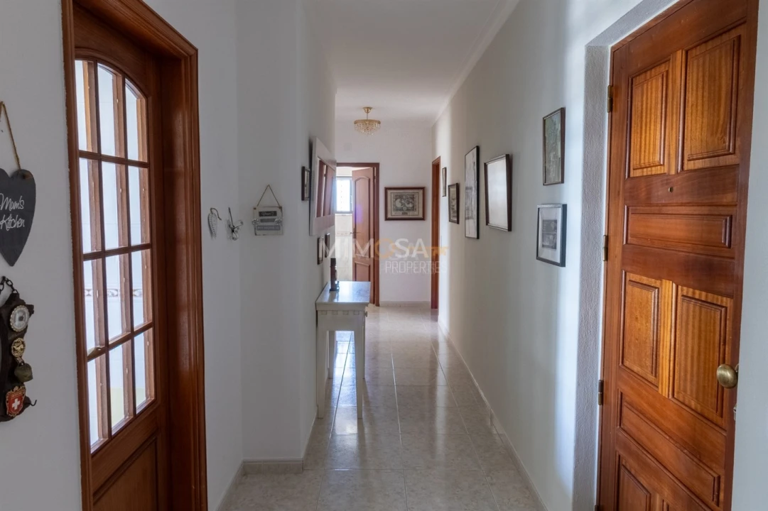 Apartamento T2 para Venda em Alvor Foto 12