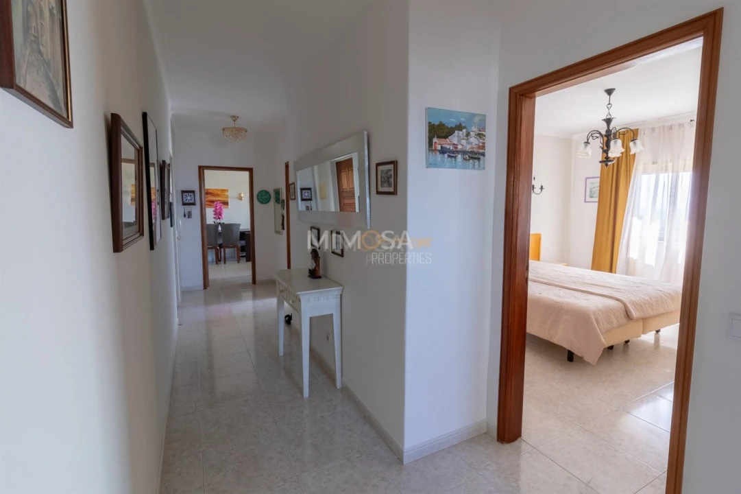 Apartamento T2 para Venda em Alvor Foto 16