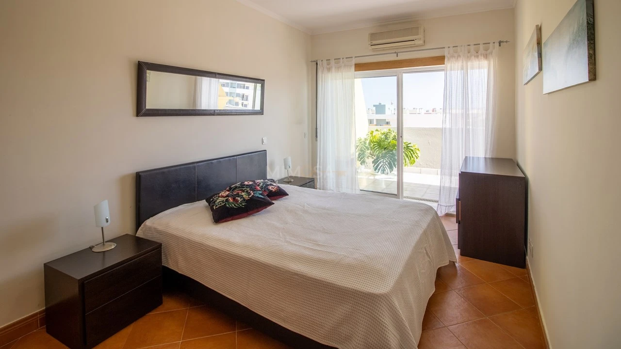 Apartamento T1 para Venda em Lagos (São Sebastião e Santa Maria) Foto 11