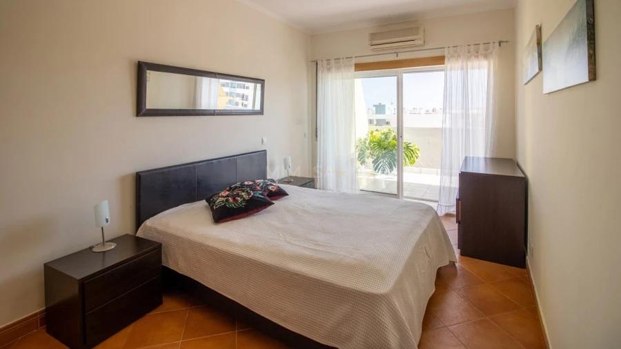 Apartamento T1 para Venda em Lagos (São Sebastião e Santa Maria) Foto 11
