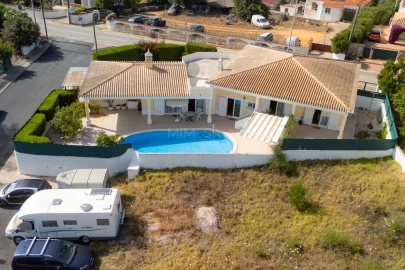 Moradia T4 para Venda em Lagos (São Sebastião e Santa Maria)