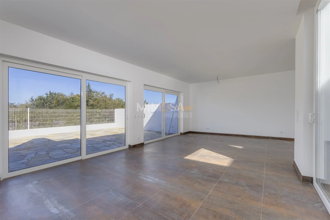 Moradia T3 para Venda em Vila de Sagres Foto 17