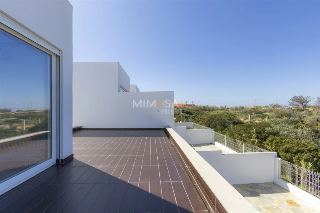 Moradia T3 para Venda em Vila de Sagres Foto 34
