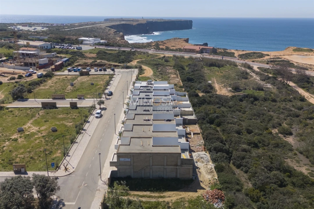 Moradia T3 para Venda em Vila de Sagres Foto 39