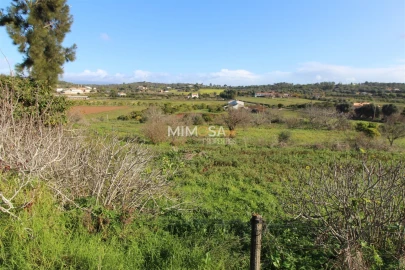 Terreno para Venda em Lagos (São Sebastião e Santa Maria)