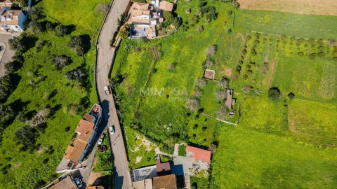 Terreno para Venda em Lagos (São Sebastião e Santa Maria)