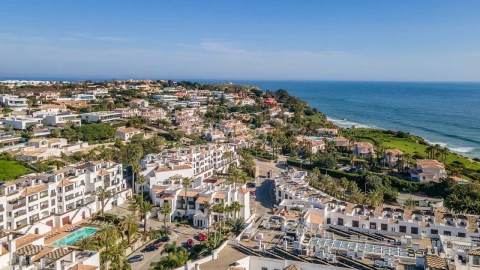 Apartamento para Venda em Lagos (São Sebastião e Santa Maria)